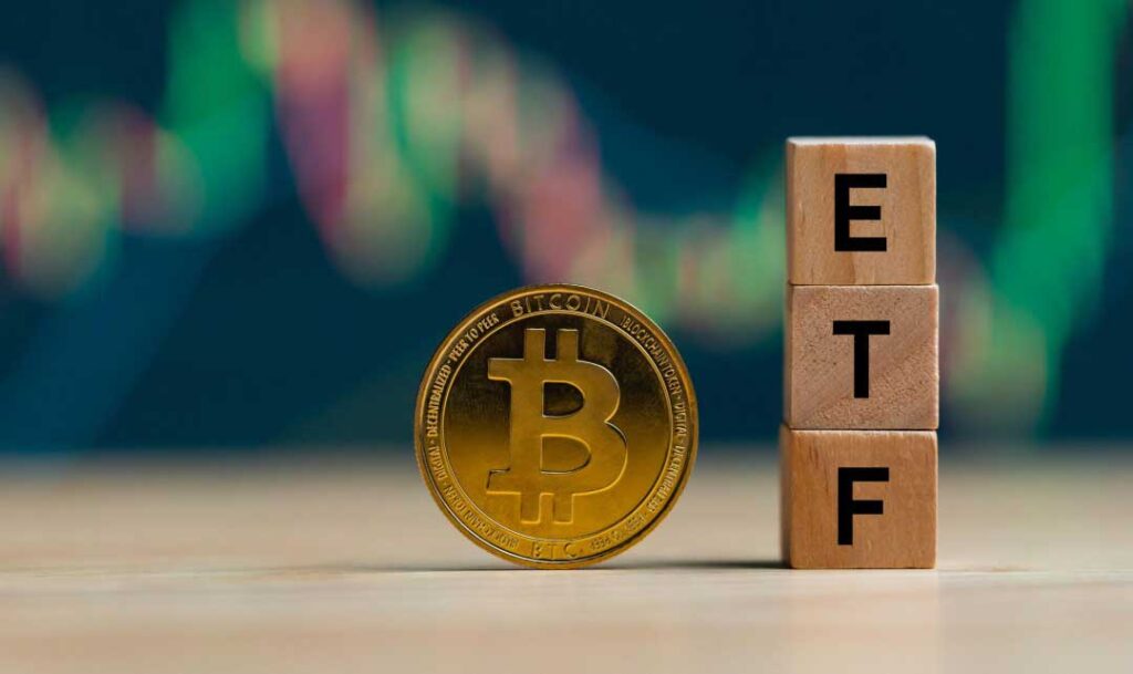 چراغ سبز فدرال رزرو به پذیرش ETF بیت کوین، باعث افزایش قیمت این ارز دیجیتال شد.